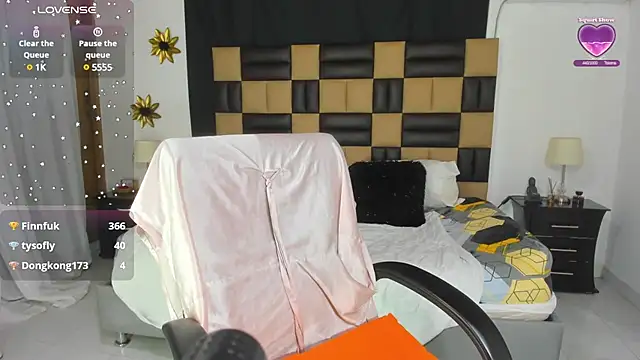 BarbieKano online show from 01/15/25, 02:27