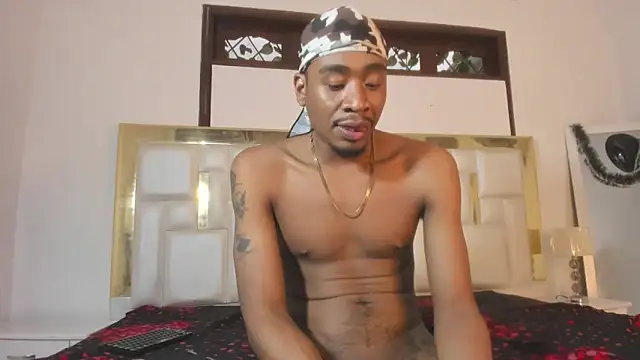 Kylieandjhonny online show from 12/12/24, 10:09