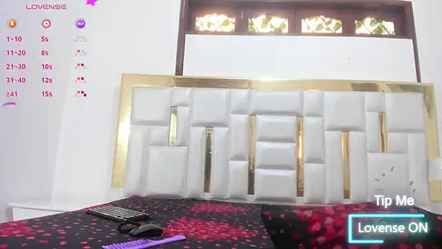 Kylieandjhonny online show from 12/18/24, 07:19