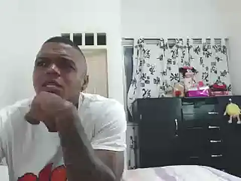 hot and naughty latin online show from 01/21/25, 10:19