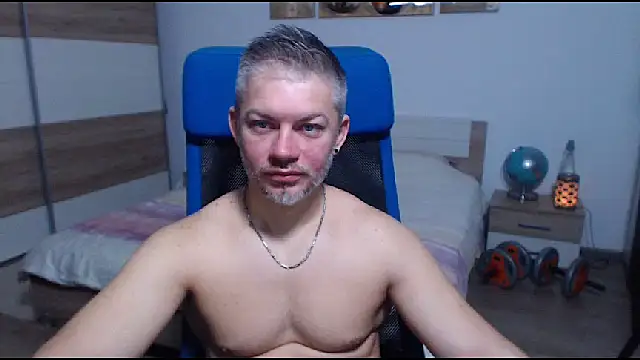 RobbyShawz online show from 12/15/25, 05:34