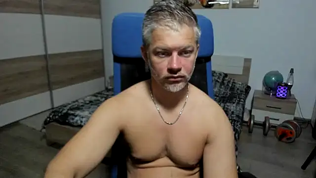 RobbyShawz online show from 07/07/26, 04:04