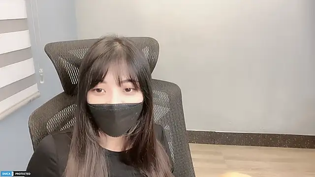 Ayase momo online show from 12/01/24, 10:43