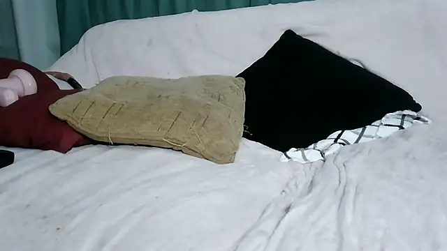 xykenrahxh online show from 04/28/26, 02:27