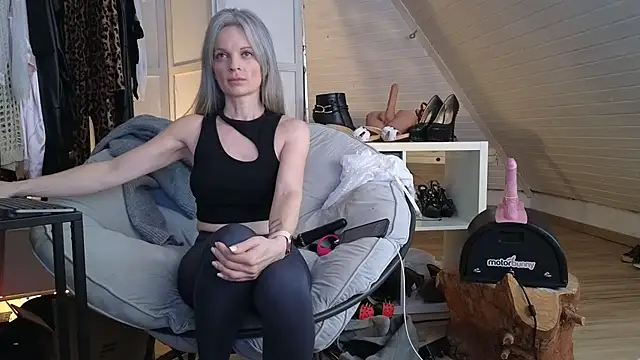 Sabdeluxe online show from 01/16/26, 09:02