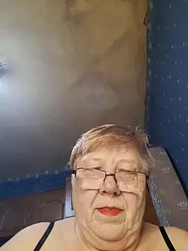 Lena Gaby online show from 10/07/25, 03:47