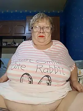 Lena Gaby online show from 10/21/25, 03:18