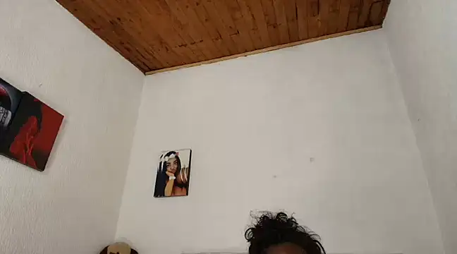 godessQQQ online show from 03/17/25, 09:23