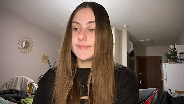 Emma just online show from 12/15/24, 07:57