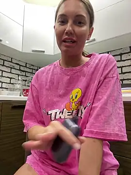 Chel sea  online show from 02/17/25, 10:25