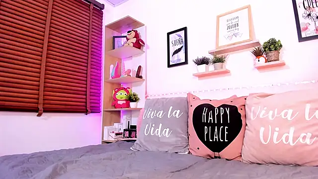 Nata Villalobos online show from 01/13/25, 03:56