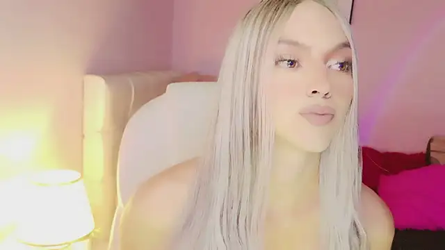 EvaEvangeline online show from 10/19/25, 05:30