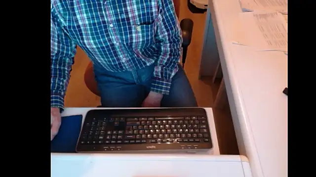 Snapshot of dutchpornking chatting on 03/17/25, 06:53 dutchpornking online show from 03/17/25, 06:53
