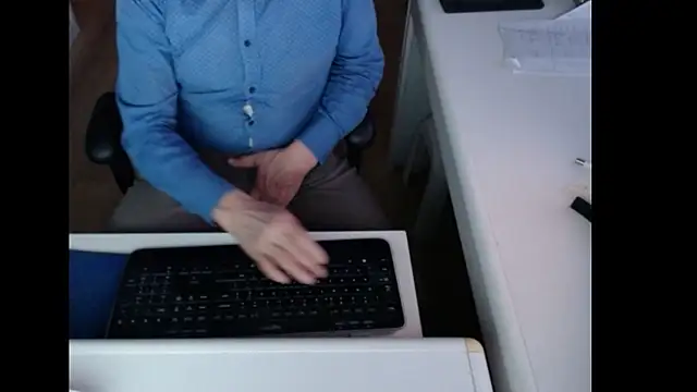 dutchpornking online show from 01/18/26, 07:23