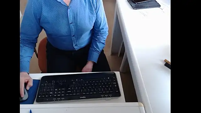 dutchpornking online show from 04/17/26, 06:16