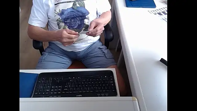 dutchpornking online show from 07/07/26, 11:36