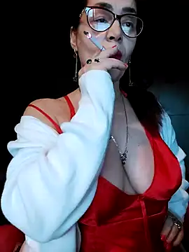 Chriss Tinaa online show from 12/26/24, 07:03