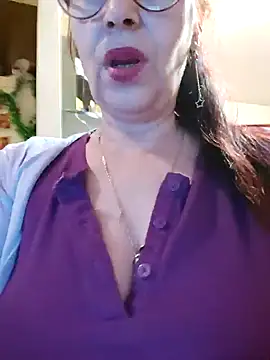 Chriss Tinaa online show from 01/08/25, 05:05