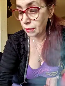 Chriss Tinaa online show from 04/28/26, 04:28