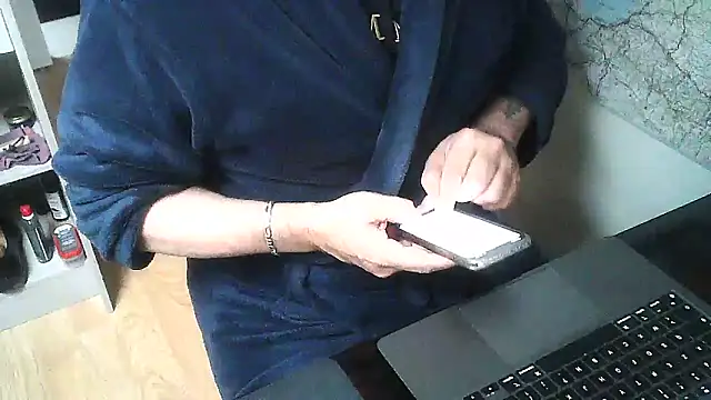 DUDURAxh online show from 12/30/24, 03:02