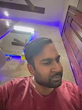 luciferdxm5 online show from 03/03/26, 08:42