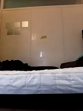 Hotarabicboy36y online show from 11/18/25, 08:52