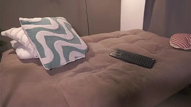 HannahEvanss online show from 02/11/26, 11:48