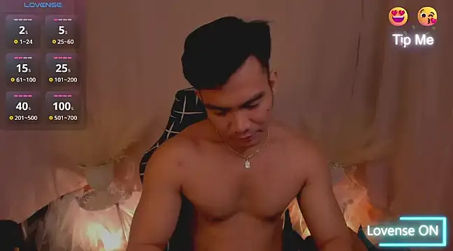 000batman000 online show from 12/07/24, 02:31