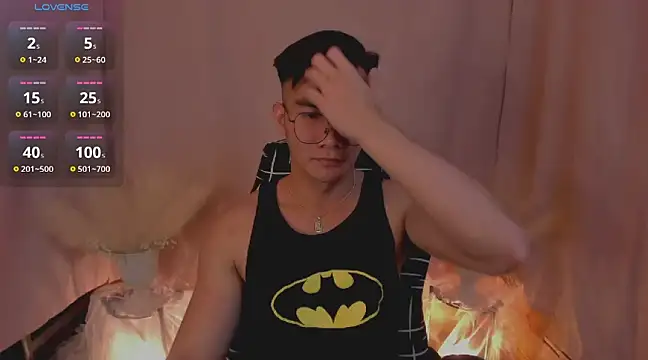 000batman000 online show from 12/11/24, 10:25