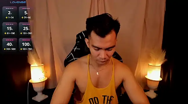 000batman000 online show from 02/19/25, 01:06