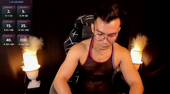 000batman000 online show from 03/13/25, 03:54