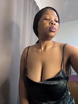 cherrybabe76 online show from 06/08/26, 07:53
