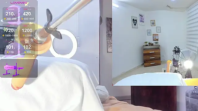 sofi velez online show from 09/23/25, 05:16