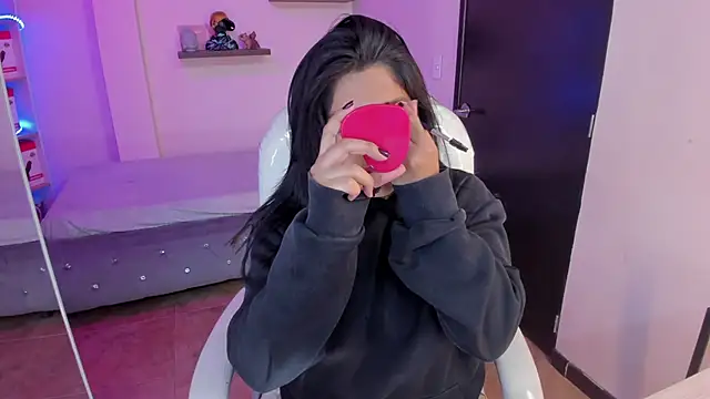 Catalinaa martinez online show from 01/17/25, 08:44