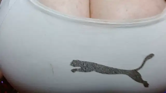 AnnyelinnaLove online show from 01/15/25, 06:54