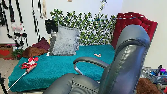 elektra 32 online show from 11/10/25, 01:37