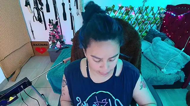 elektra 32 online show from 12/18/25, 07:09