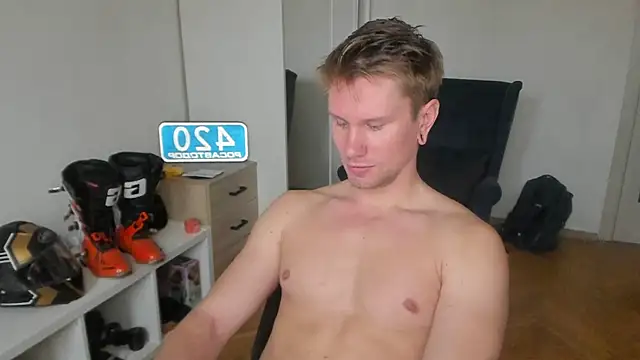 kevin-park online show from 10/22/25, 07:08