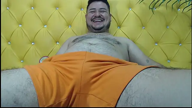 oso dirty  online show from 12/21/24, 08:43