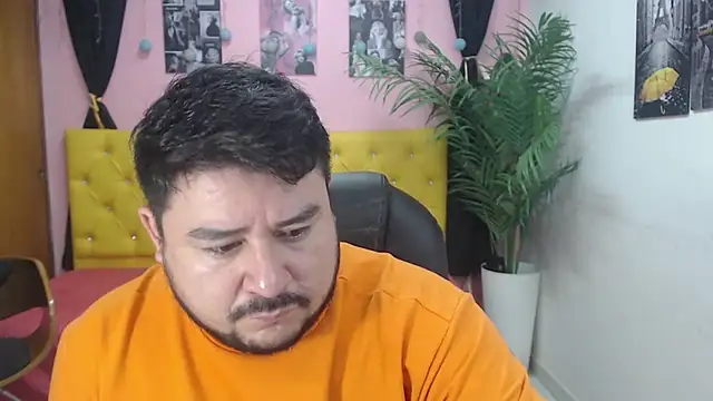 oso dirty  online show from 02/08/25, 05:18