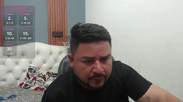 oso dirty  online show from 04/15/26, 05:31