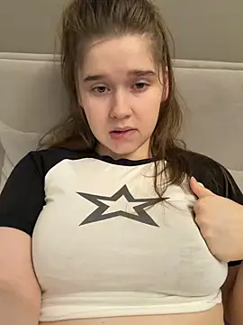 HornyGirlH online show from 04/09/26, 07:03