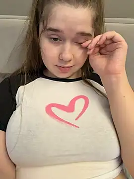 HornyGirlH online show from 07/21/26, 10:50