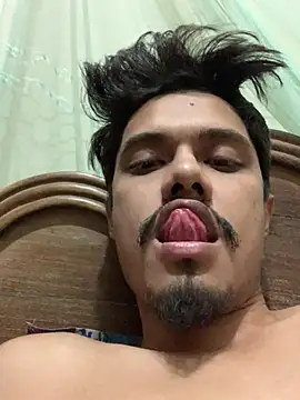 Black 8inch Jordi online show from 12/05/24, 01:28