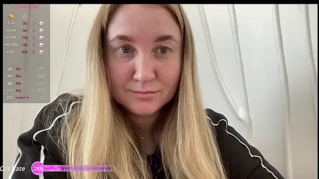 ollydoll92 online show from 12/22/24, 09:33