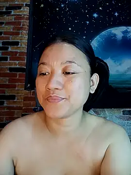 Urchanel online show from 04/18/26, 05:22