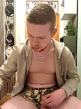 Playbunniboy online show from 02/13/25, 09:17