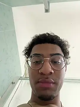 samuchoco21 online show from 02/19/25, 04:44