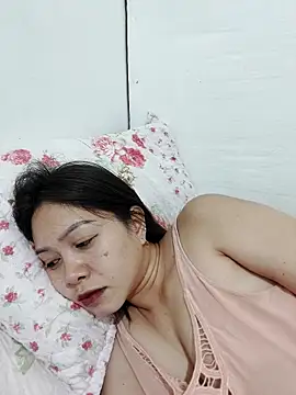 MissKitty31 online show from 02/07/25, 11:56