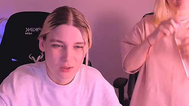 hotblonds online show from 01/05/25, 06:35